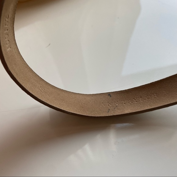 Ann Taylor Leather Belt - Picture 6 of 8